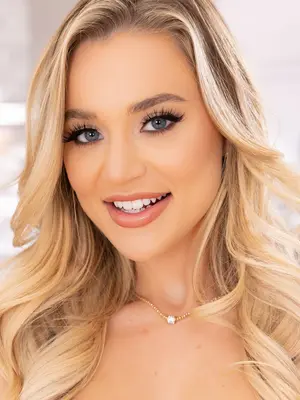 Blake Blossom - Blake Blossoms Big Naturals Are Worshiped By Lexington Steeles BBC - 234x - 4000 x 2668px - Dec 20, 2024