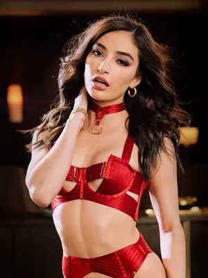 Ariana Marie, Emily Willis, Eliza Ibarra (Driver)