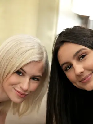Eliza Ibarra & Kiara Cole - Two Men And An Xxx Show A Better Lover (x82)