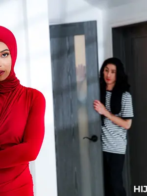 HijabMylfs Jayne Doh - Lonely Hijab Wife Seduced by the Foreign Exchange Student - 48x - (May 24, 2025)