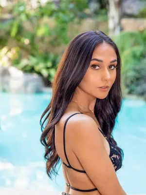 Ariana Marie, Eliza Ibarra, Markus Dupree (Any Excuse)
