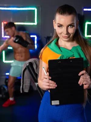 FitnessRooms Arina Shy - Squirting on fit guys big cock - 073024