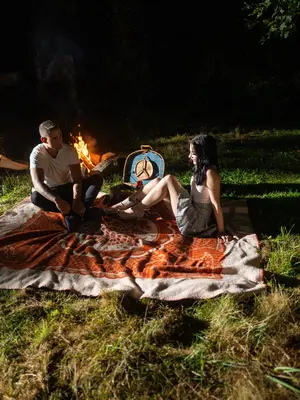 Hunt4K Chloe Heart - Picnic At Hanging Cock - 228x - 4090 x 2727px - August 30, 2024
