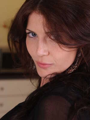 Jenni Lee [NBW] Mar 21, 2021R