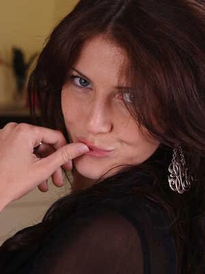 Jenni Lee [NBW] Mar 21, 2021R