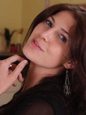 Jenni Lee [NBW] Mar 21, 2021R