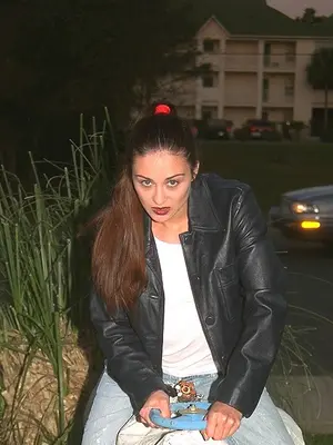 Adr004 11652 Adrianna
