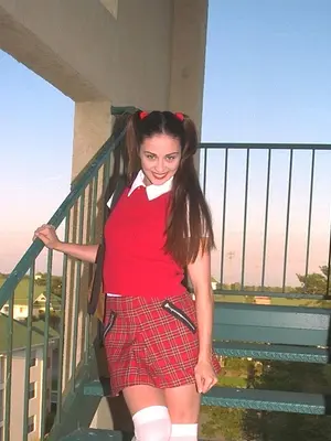 Adr004 11655 Adrianna